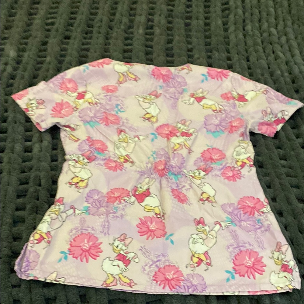 Women’s Disney Scrub Tops with Daisy Duck and Lady and the Tramp Designs - Picture 5 of 12